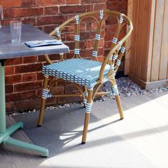 Outdoor Bistro Chairs & Tables